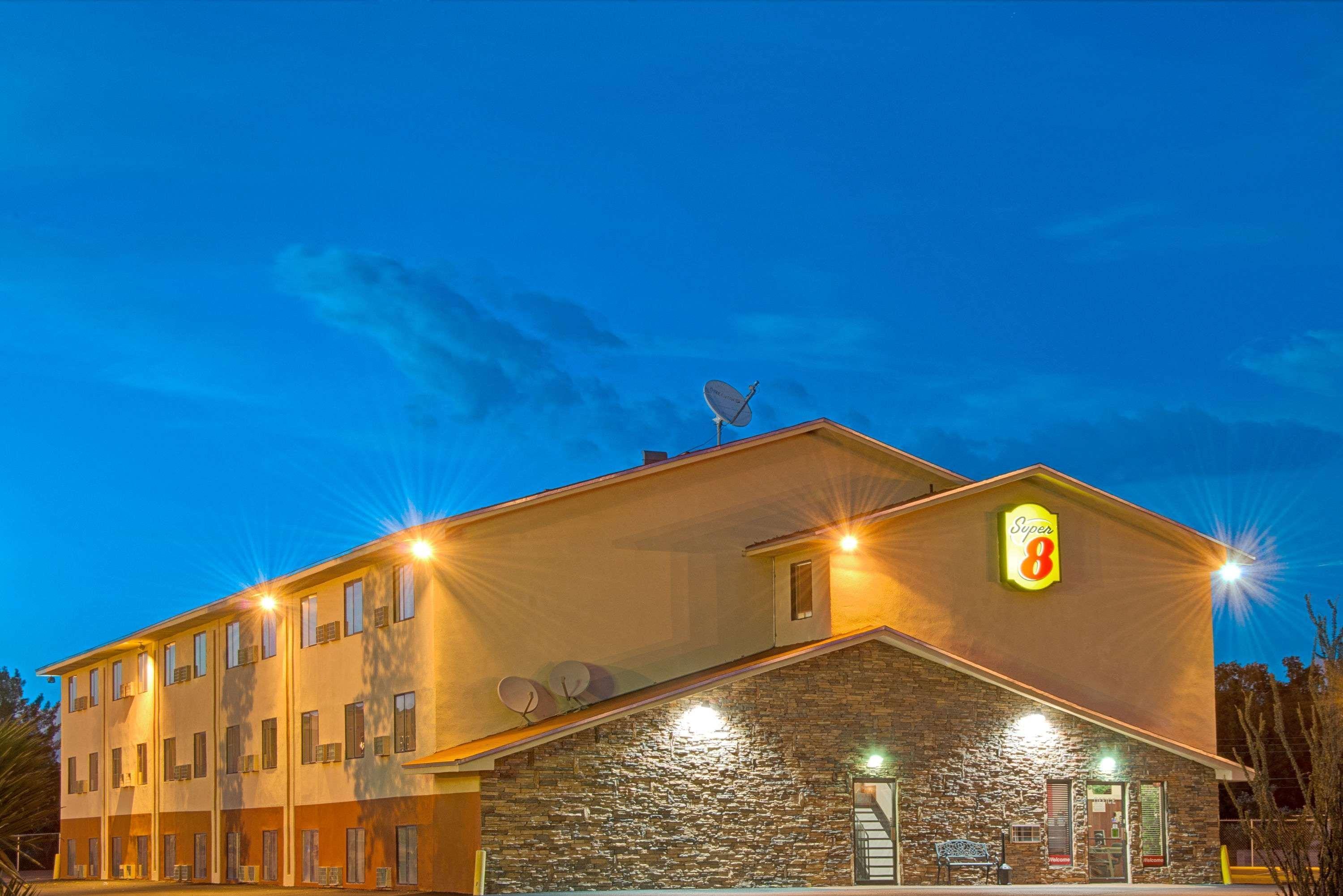 Super 8 By Wyndham Las Cruces University Area Eksteriør billede